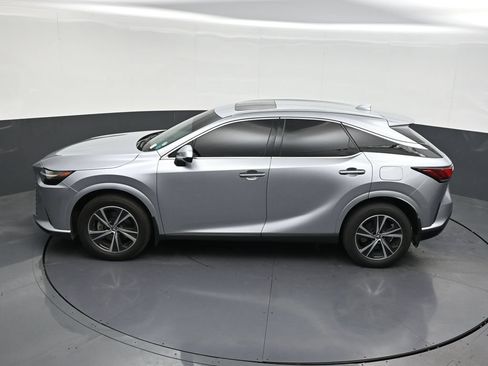 Used 2023 Lexus RX 350 Premium w/ Cold Area Package FWD image 16