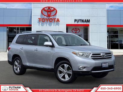 Used 2011 Toyota Highlander Limited w/ Tow Pkg