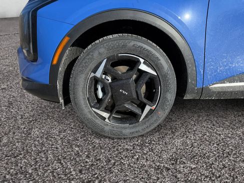 New 2026 Kia Sportage EX image 14