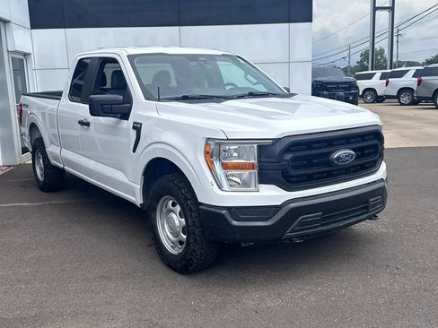 Used 2022 Ford F150 XL w/ Equipment Group 101A High AWD/4WD image 4