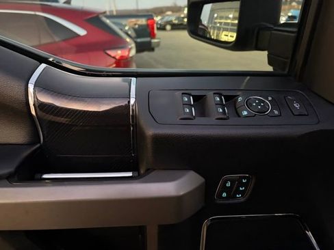 Used 2021 Ford F350 Platinum image 11