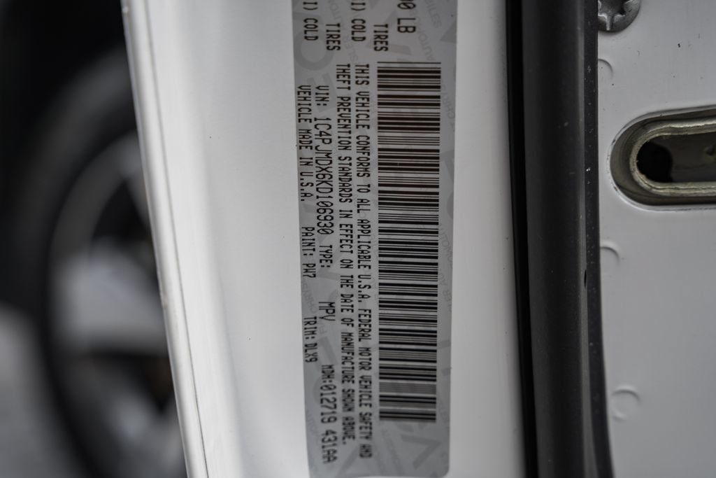 Used 2019 Jeep Cherokee Limited AWD/4WD image 42