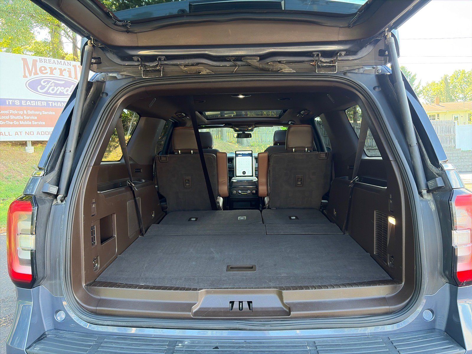 Used 2023 Ford Expedition Max King Ranch AWD/4WD image 8