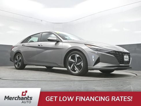 Used 2023 Hyundai Elantra SEL w/ Convenience Package FWD image 28