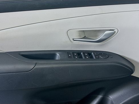 Used 2025 Hyundai Tucson SEL image 15