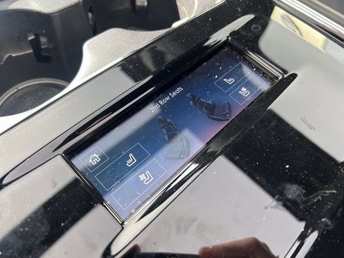 Certified 2023 Lincoln Navigator Reserve image 35