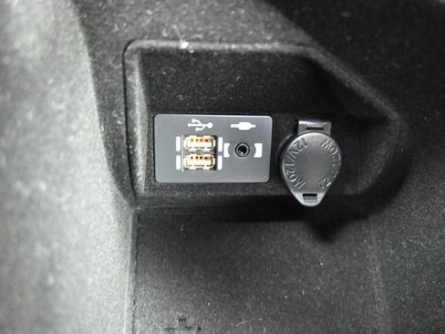 Used 2024 Lexus IS 300 w/ Comfort Package RWD image 14