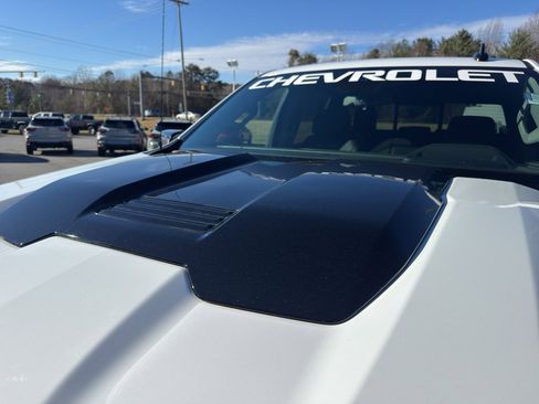 New 2026 Chevrolet Silverado 1500 LT Trail Boss w/ Convenience Package II image 13