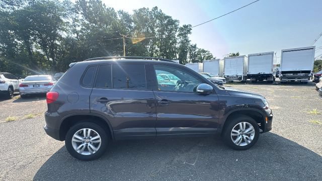 Used 2016 Volkswagen Tiguan R-Line FWD image 4