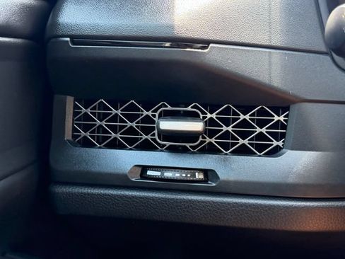 Used 2025 Honda Accord SE image 29
