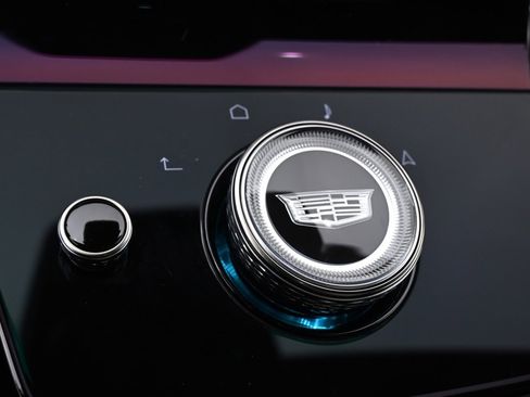 New 2025 Cadillac Escalade IQ Sport 2 image 34