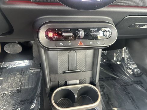 Used 2025 MINI Cooper S FWD image 24