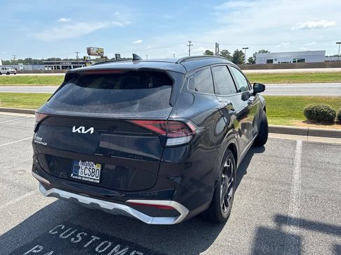 Certified 2024 Kia Sportage SX FWD image 6