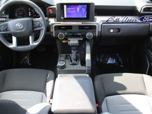 Used 2025 Toyota 4Runner TRD Off-Road image 15