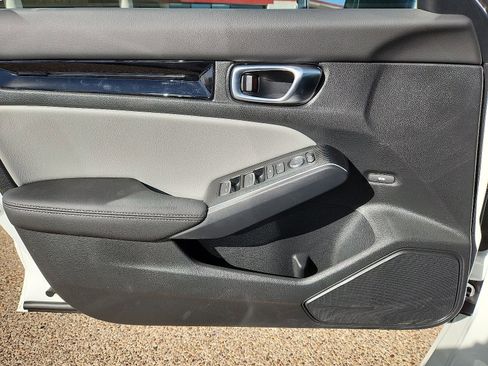 Used 2025 Honda Civic Sport Touring image 15