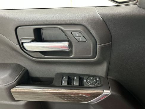 Used 2022 Chevrolet Silverado 1500 LT w/ Bed Protection Package AWD/4WD image 11