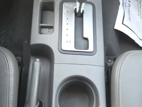 Used 2019 Nissan Frontier SL RWD image 28