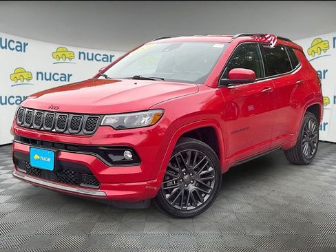 Used 2023 Jeep Compass Limited AWD/4WD image 3