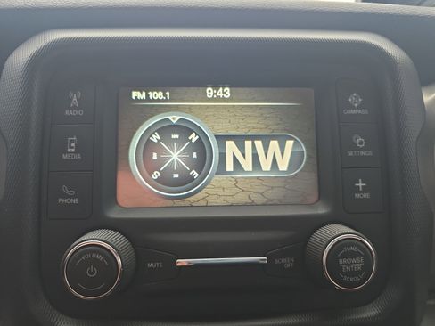 Used 2020 Jeep Gladiator Sport w/ Quick Order Package 24S image 29