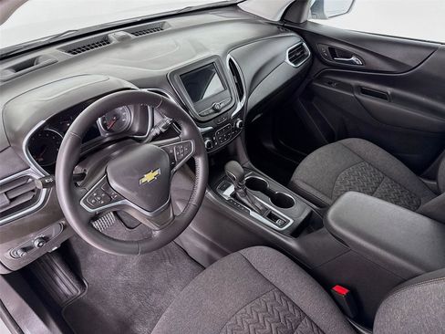 Used 2022 Chevrolet Equinox LT image 10