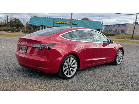 Used 2018 Tesla Model 3 Long Range image 7