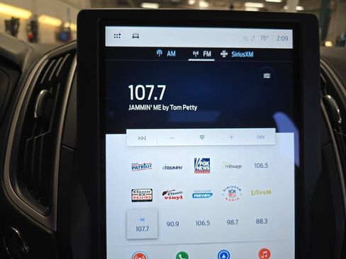 Used 2022 Ford Edge SEL w/ Convenience Package AWD/4WD image 25