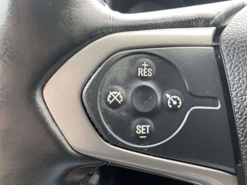 Used 2017 Chevrolet Colorado Z71 image 20