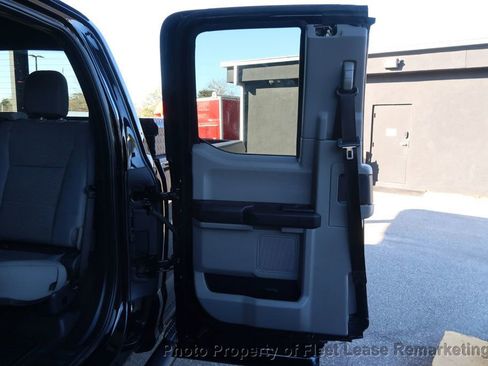 Used 2020 Ford F250 XL w/ Power Equipment Group image 17