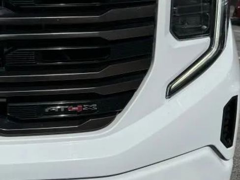 Used 2022 GMC Sierra 1500 AT4X image 9