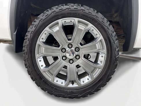 Used 2016 GMC Sierra 1500 Denali w/ Denali Ultimate Package AWD/4WD image 52