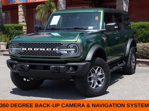 Used 2023 Ford Bronco Badlands AWD/4WD image 4