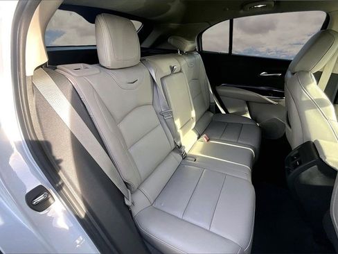 Certified 2023 Cadillac XT4 Luxury w/ Cold Weather Package image 25