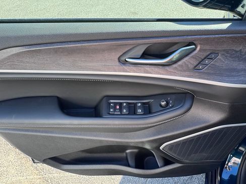 New 2026 Jeep Grand Cherokee Limited AWD/4WD image 9