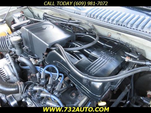 Used 2003 Ford Explorer XLT image 17