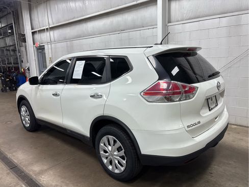 Used 2015 Nissan Rogue S image 5