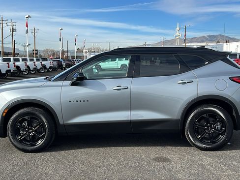 New 2025 Chevrolet Blazer LT w/ Convenience Package image 8