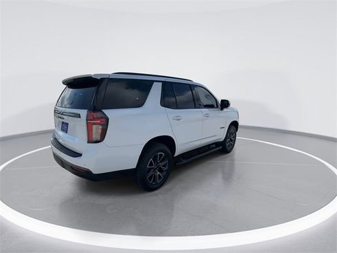 Used 2021 Chevrolet Tahoe Z71 image 11