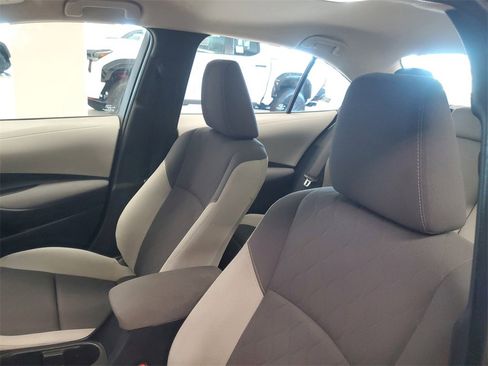 Used 2023 Toyota Corolla LE image 16
