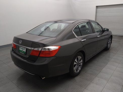Used 2013 Honda Accord LX image 9