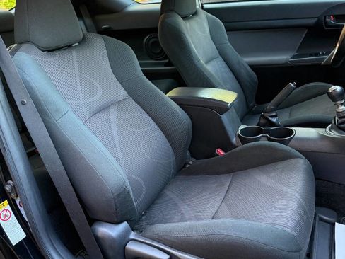 Used 2013 Scion tC FWD image 14