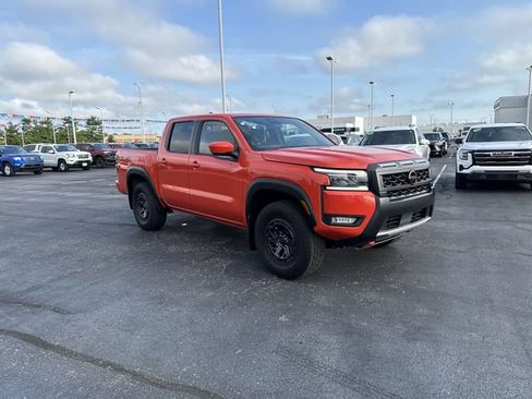 Used 2025 Nissan Frontier PRO-4X w/ Interior Protection Package AWD/4WD image 6