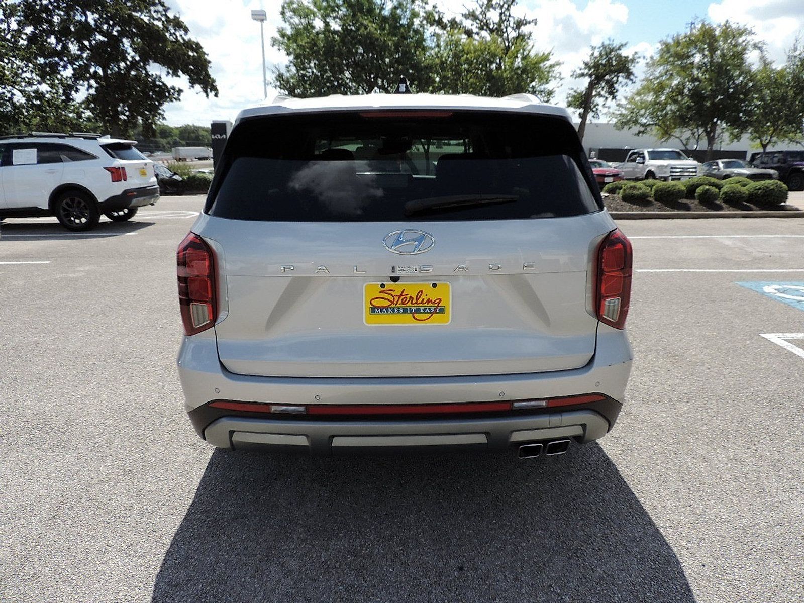 Used 2025 Hyundai Palisade SEL FWD image 6