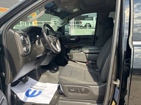 Used 2022 GMC Sierra 3500 SLE w/ SLE Convenience Package image 18