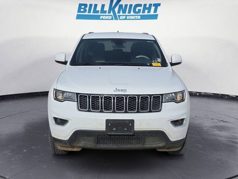 Used 2019 Jeep Grand Cherokee Laredo image 8