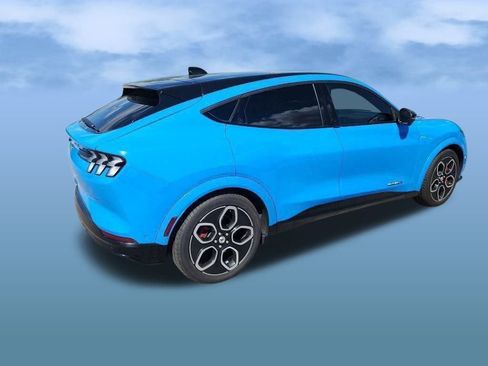 Certified 2023 Ford Mustang Mach-E GT image 8