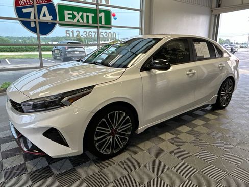 Used 2023 Kia Forte GT w/ GT2 Package FWD image 3