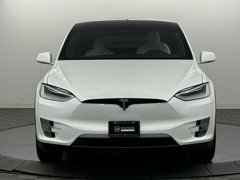 Used 2020 Tesla Model X Long Range image 3