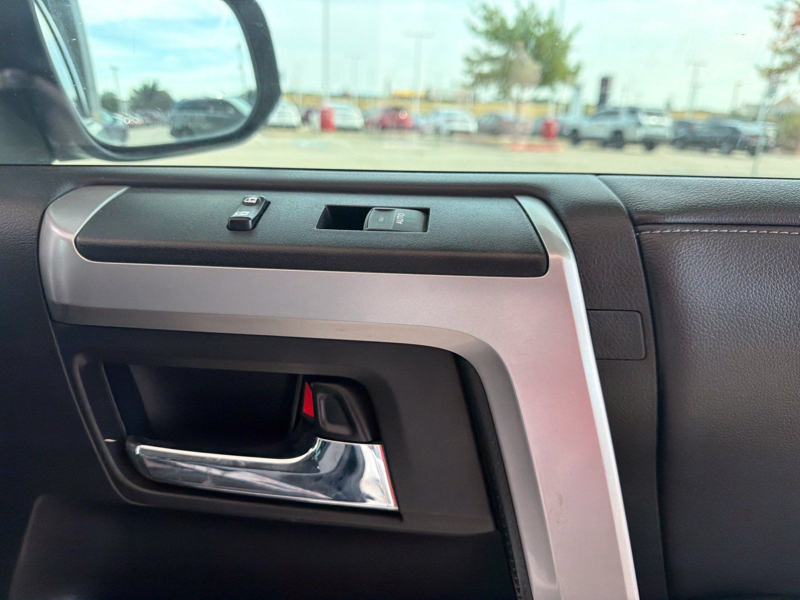 Used 2017 Toyota 4Runner SR5 RWD image 25