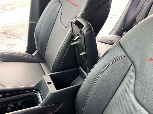 Used 2024 Jeep Compass Trailhawk w/ Trailhawk Elite Group image 20