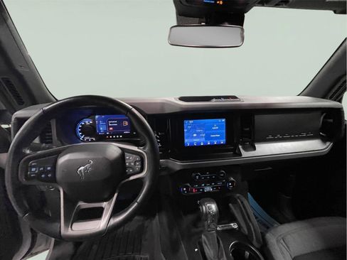 Used 2023 Ford Bronco Big Bend image 28